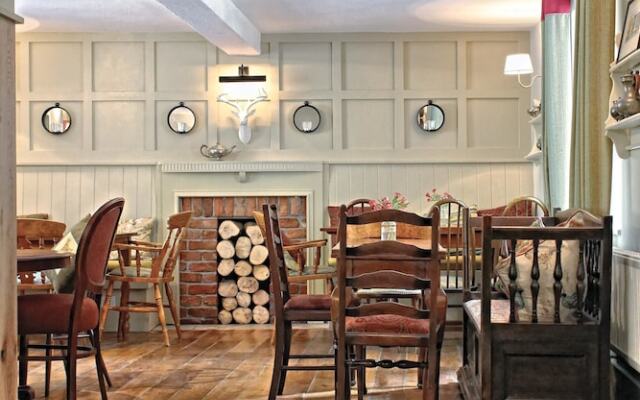 The Wheatsheaf Inn