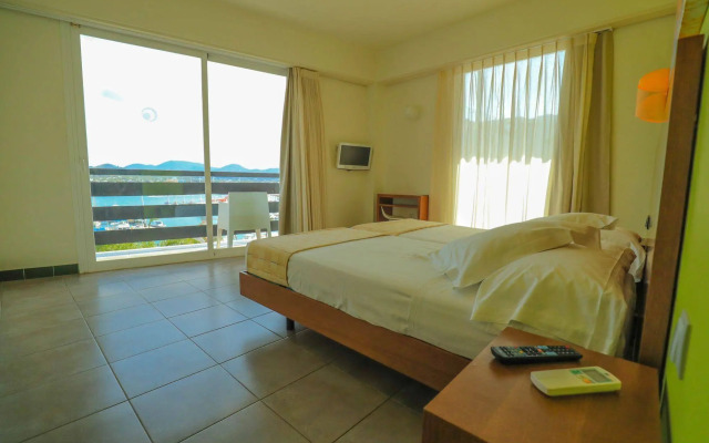 Hotel Es Mitjorn