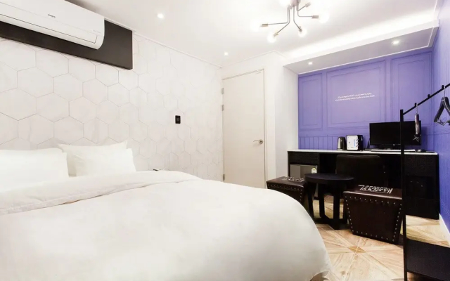 Kyunghee University Sky