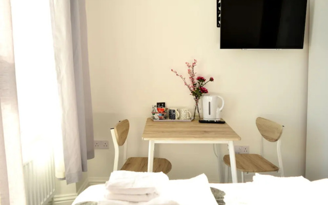 One Caprera Guest House