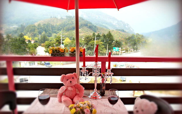 Gangchon W Pension