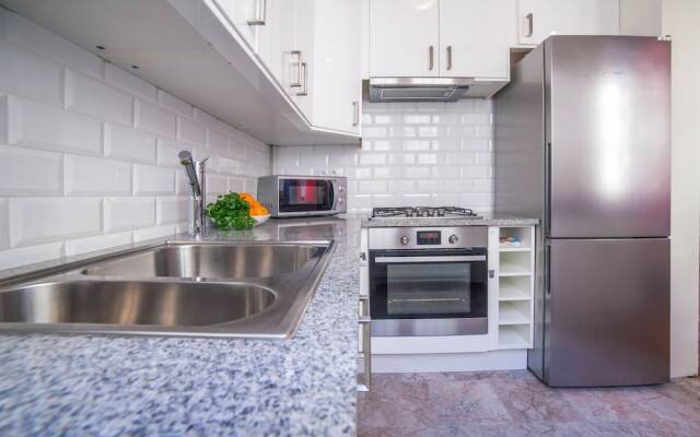 Little Home - Colosseum