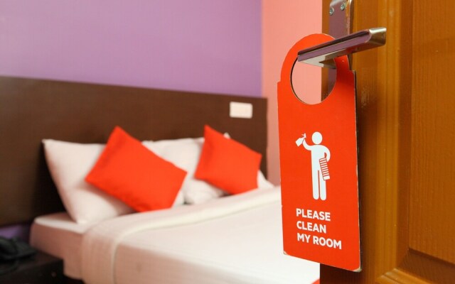 Oyo 6637 Hotel Bvn Grand