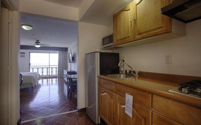 Costa Sur Resort by VRHost