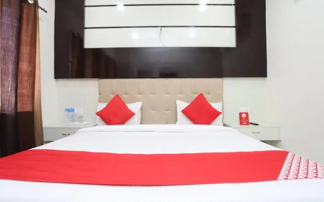 Hotel Laxmi Inn by OYO Rooms