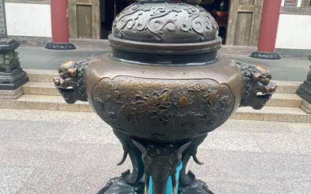 Putuo mountain zen edge inn