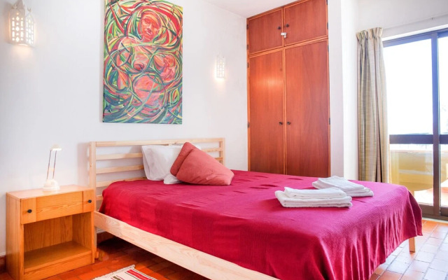 A02- Apartment With Pool by Dreamalgarve