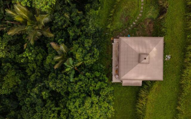 Nadi Nature Resort - Adults Only