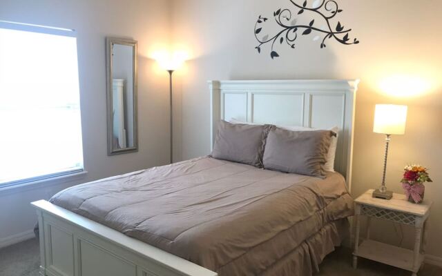 Lucaya Village - 5368 Diplomat Court