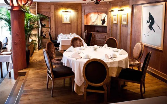 Hôtel Barmes de L'Ours