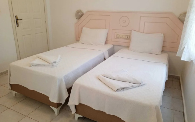 Pembe Kosk Apart Otel