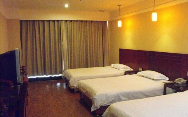 Elan Selected Hotel