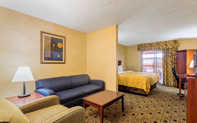 Quality Inn & Suites Coldwater near I-69
