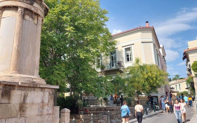 Cozy Apartment in Plaka