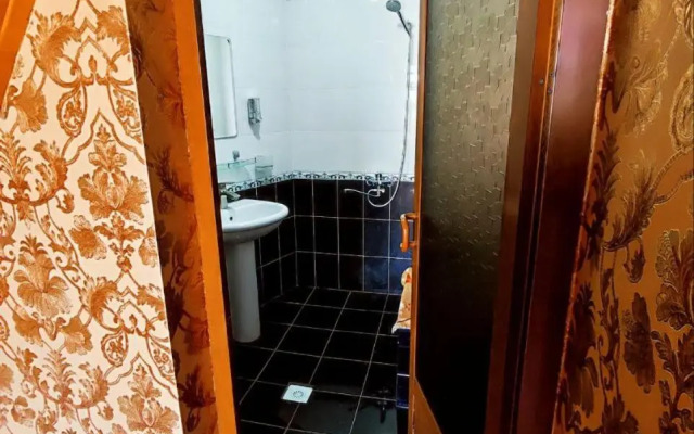 National hotel by native