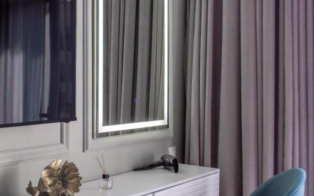 BB-House (BB-House) Boulevard 54