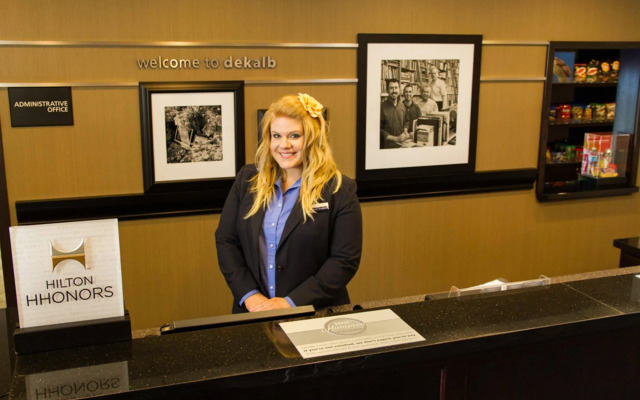 Hampton Inn DeKalb, IL