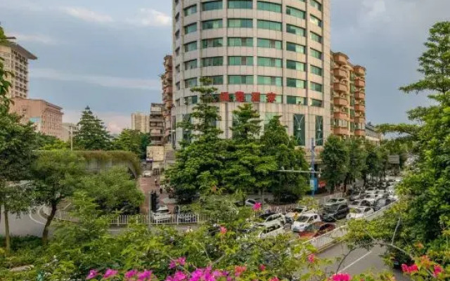 EJ Yizhi Apartment (Qingyuan City Plaza)