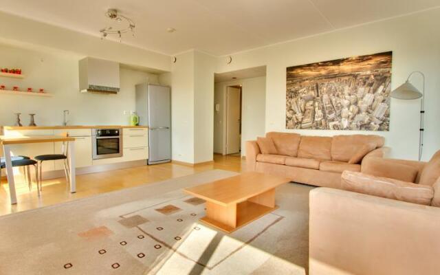 Daily Apartments Maakri