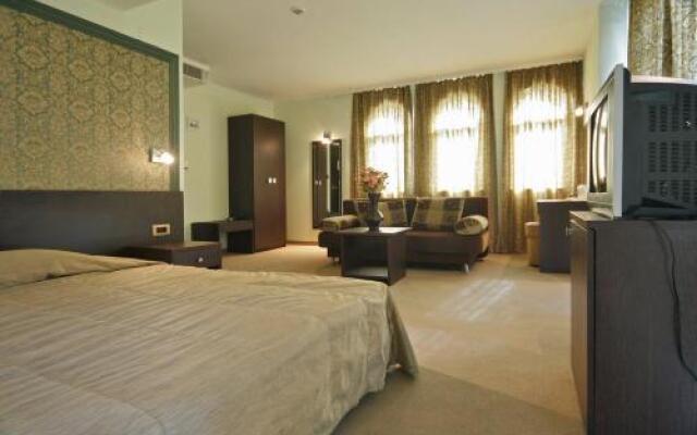 Hotel Dukov