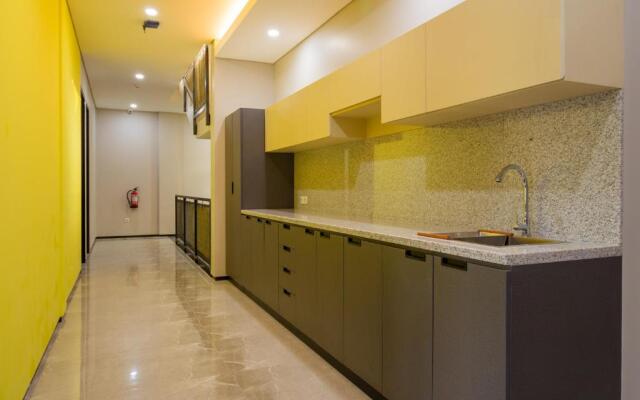 RedDoorz Plus near Senayan City