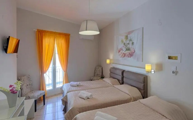 Paradise Rooms 1