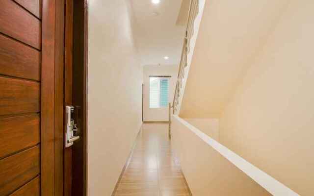 Super OYO 3316 Adam Malik Guesthouse Near Stasiun Medan