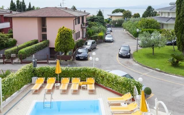 Hotel Gardenia & Villa Charme