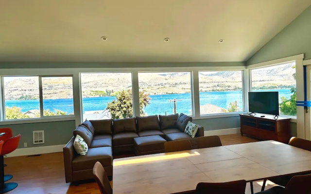 Water Street Retreat