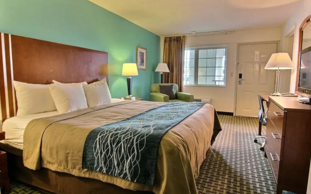 Days Inn By Wyndham Austintown