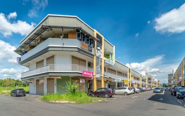 SPOT ON 90042 One Plaza Eco Hotel