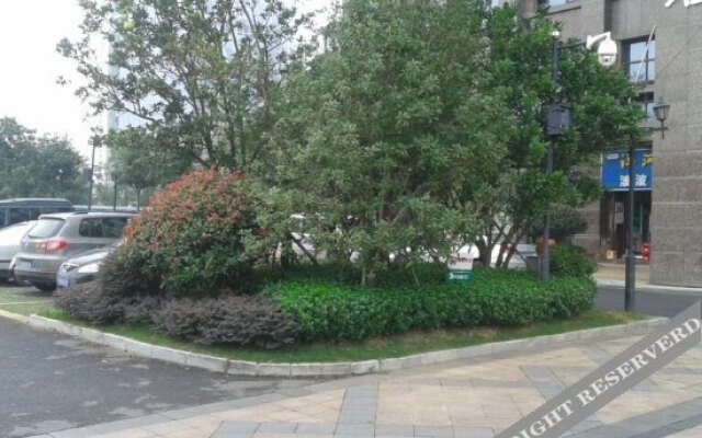 Binjiang Yuejing Hotel