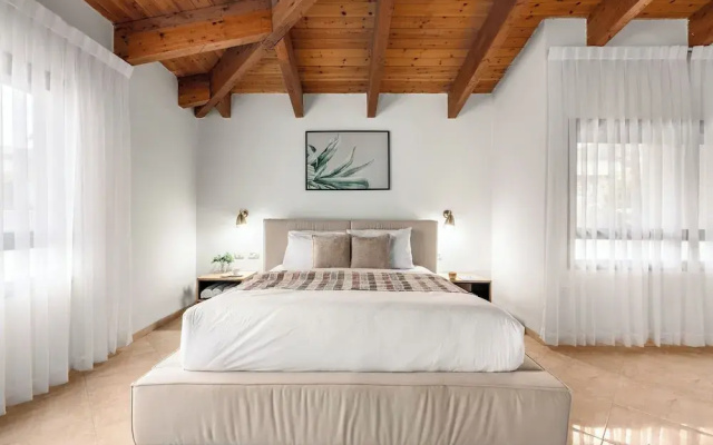 Sea of Galilee Lux Duplex by Sea N' Rent