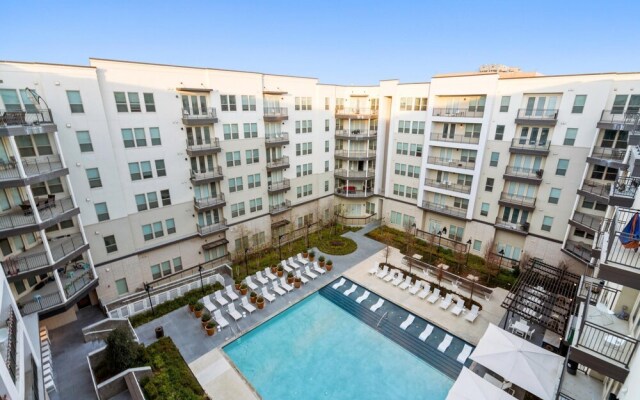 Arlington Deluxe 2BD 2BA Apartment