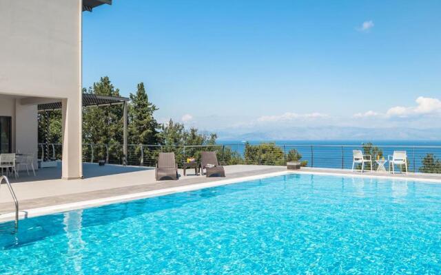 Villa 360 Corfu by villa2be