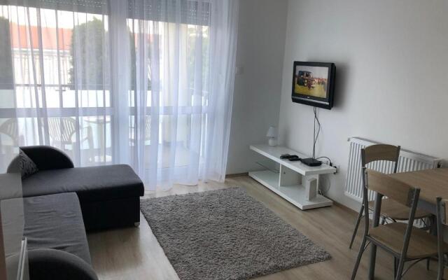Belle Casa 34