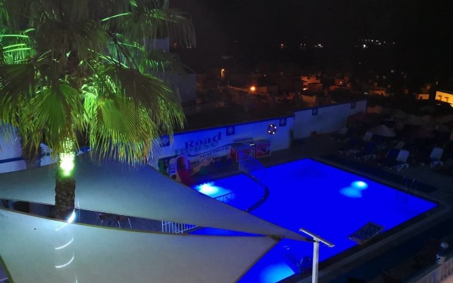 Roadhouse Boutik Otel