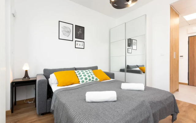 Warsaw Business Center Apartments