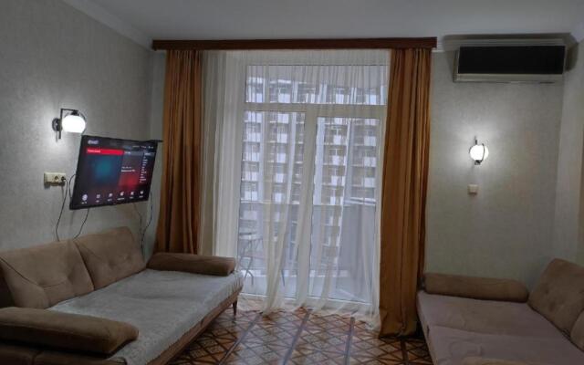 Apartment on Sherif Khimshiashvili Street 15b