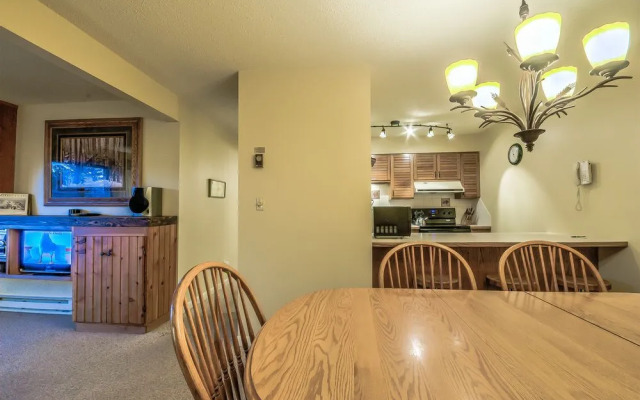 Invitingly Furnished3 Bedroom Timber Run 112 In Steamboat Springs
