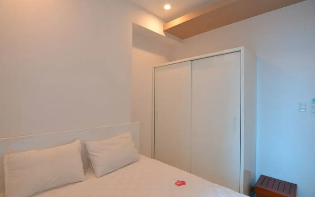 The Crystal Apartment