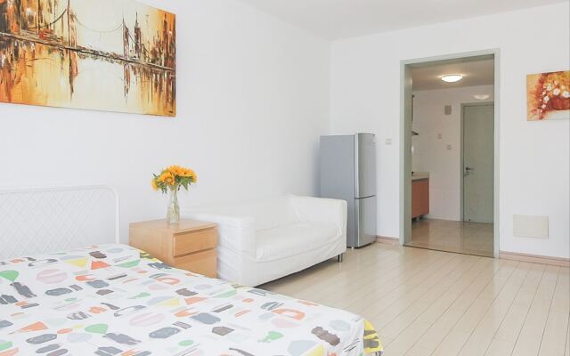 iFamily Apart Hotel Xinjinqiao Branch