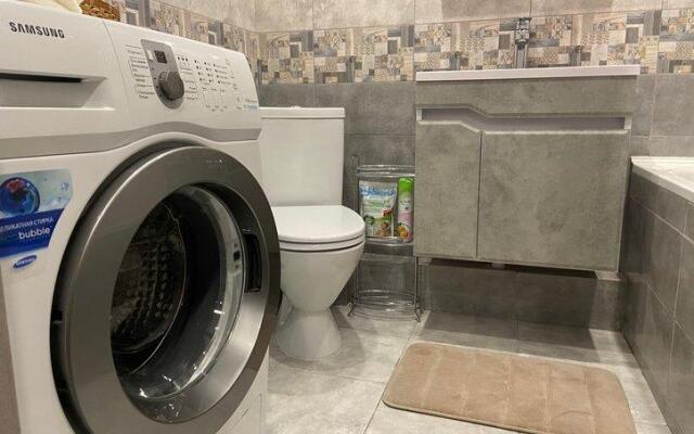 Как дома на улице Хачатуряна