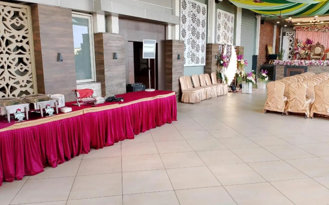 Hotel Pushpak