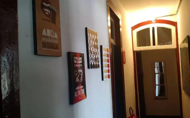 Rock in Hostel