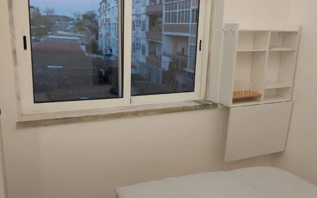 Lisbon South Bay Rooms #1