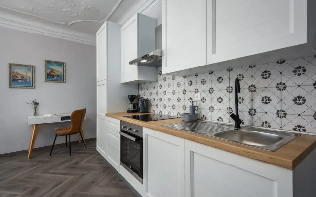 Modern Apartment in City Center