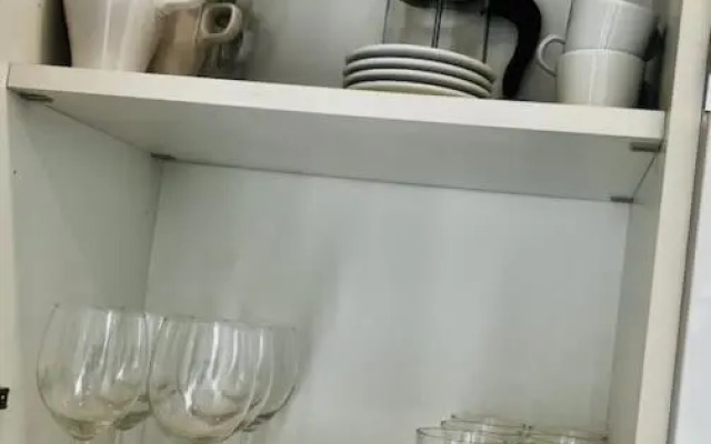 Sliema, Stylish 2 Bedroom Apartment with Parking