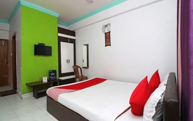 OYO 16638 Madhu Mamata Hotel & Resorts