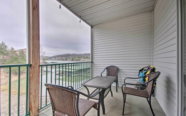 Spacious Lakefront Condo w/ Views in Camdenton!